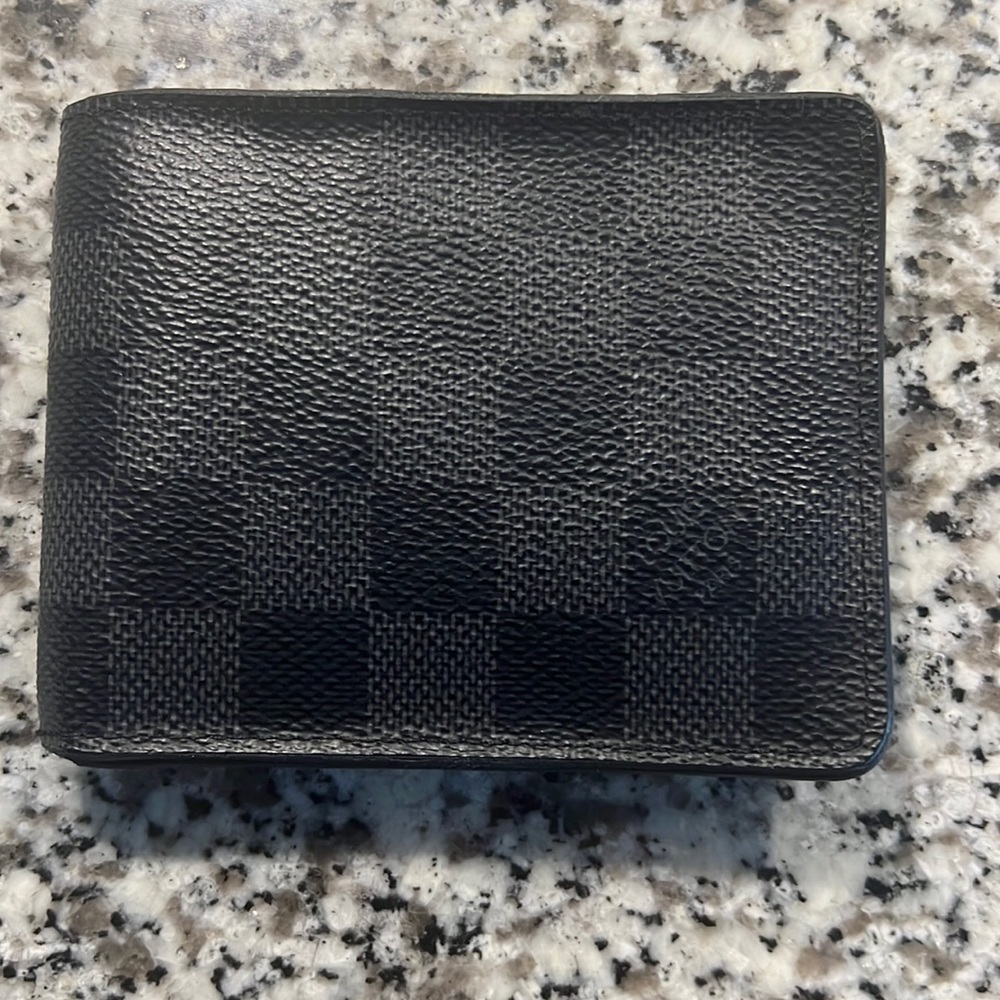 Louis Vuitton - Mens Wallet